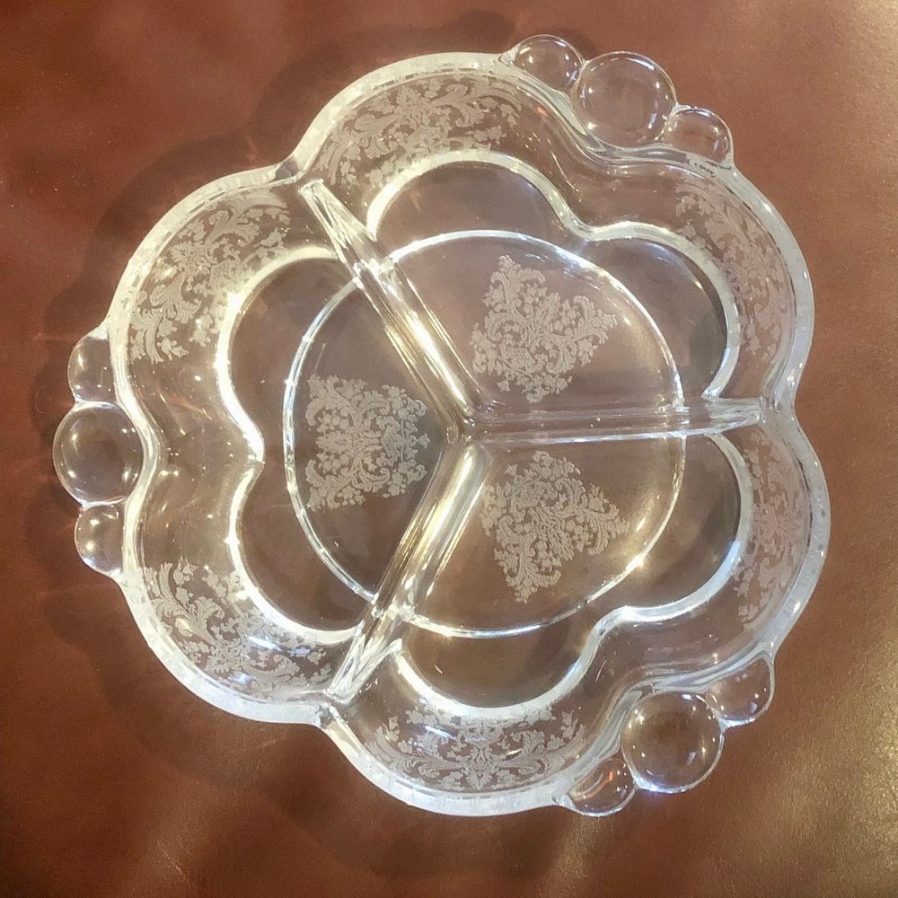 VINTAGE Duncan Miller ETCHED GLASS 3 COMPARTMENT RELISH or CANDY DISH